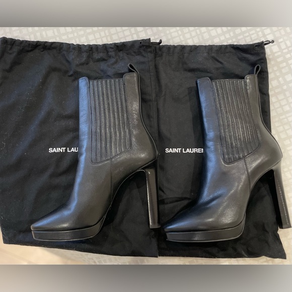 Authentic Saint Laurent Leather Mid-Calf Western Boots, Black, Includes Dust Bag - Picture 7 of 10